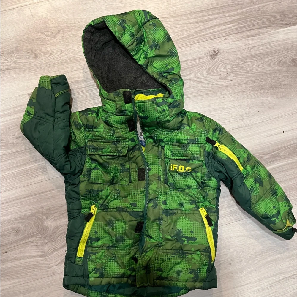 LONDON‎ FOG Green Camouflage Hooded Jacket